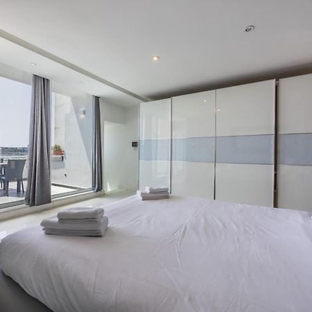 New Duplex Penthouse W Breathtaking Views By Sf Homes Gzira Luaran gambar